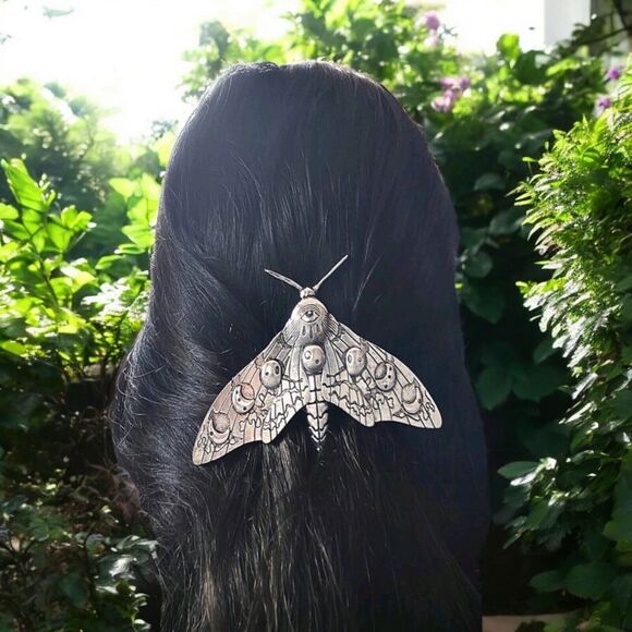 Gothic Moon Phase Moth Hair Clip Death Skull Insect Bug Barrett Silver Tone - Picture 3 of 15